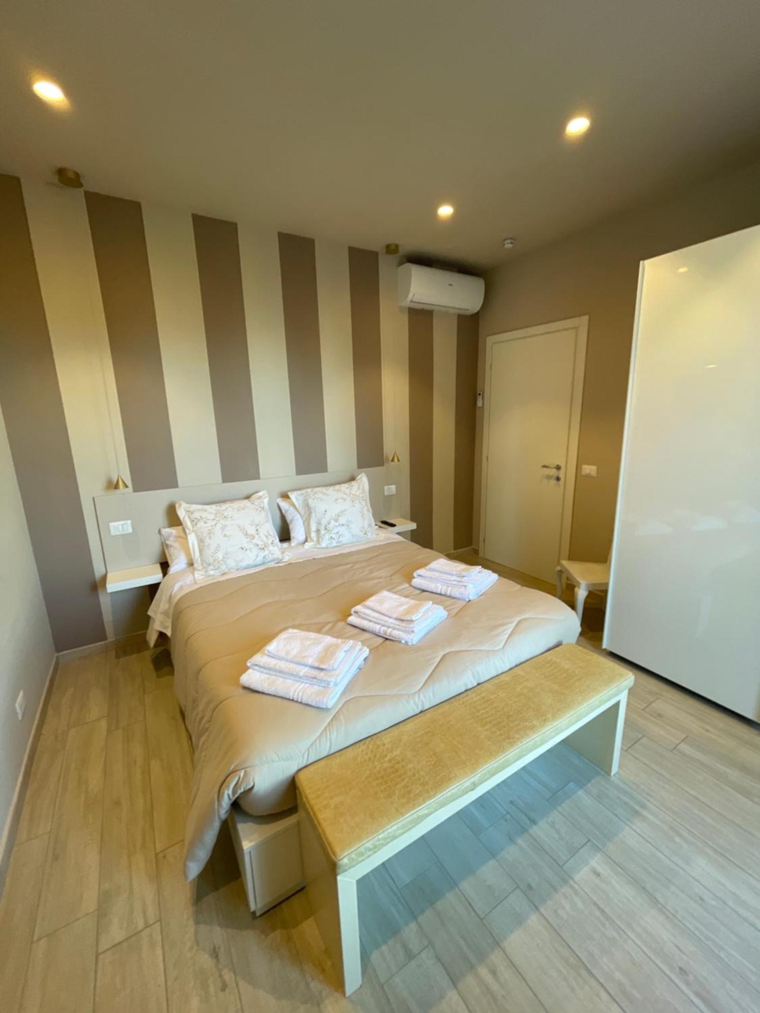 Appartement Caprice 2.0 à Peschiera del Garda Extérieur photo